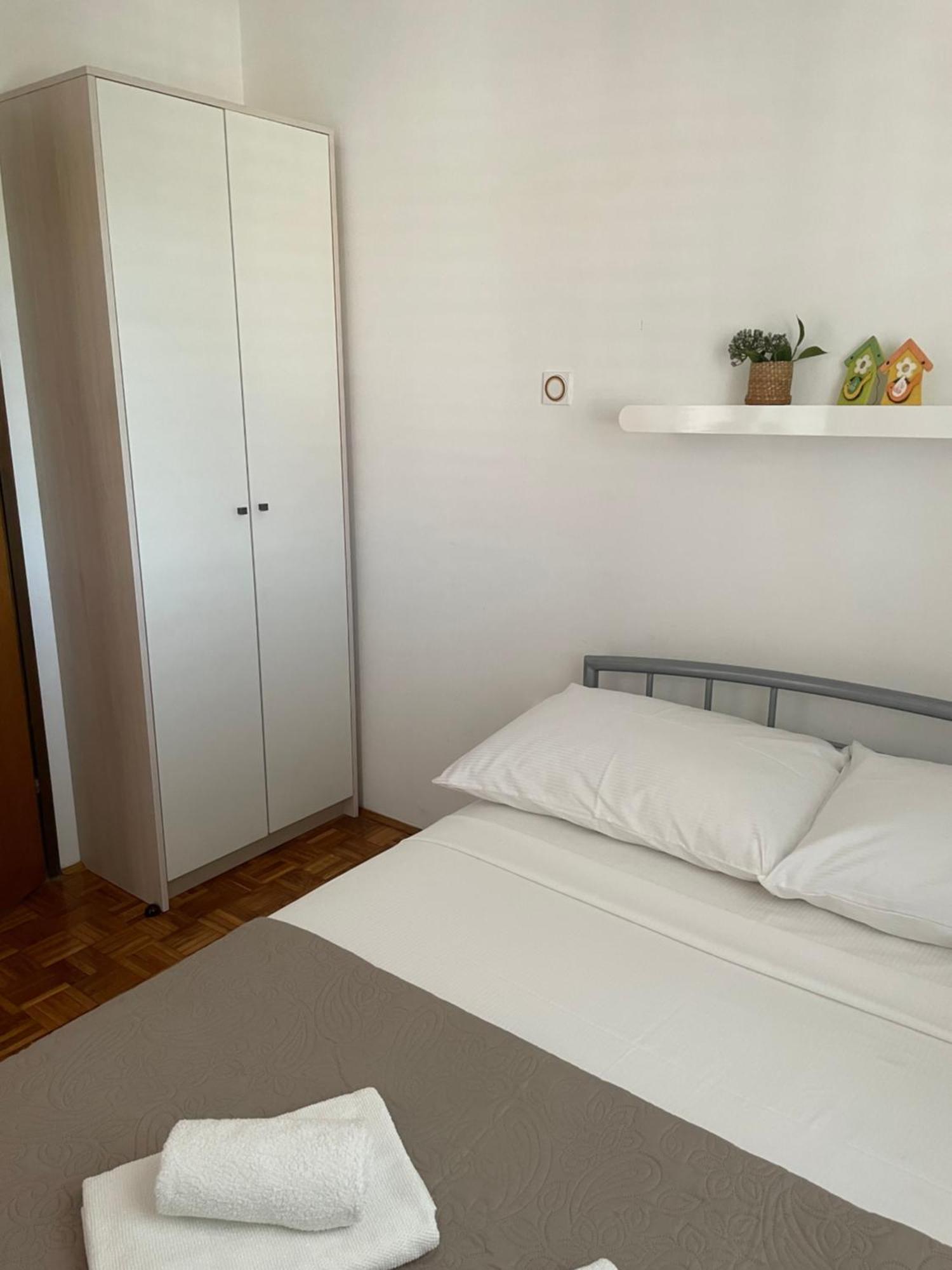 House Susec Apartment Povljana Luaran gambar