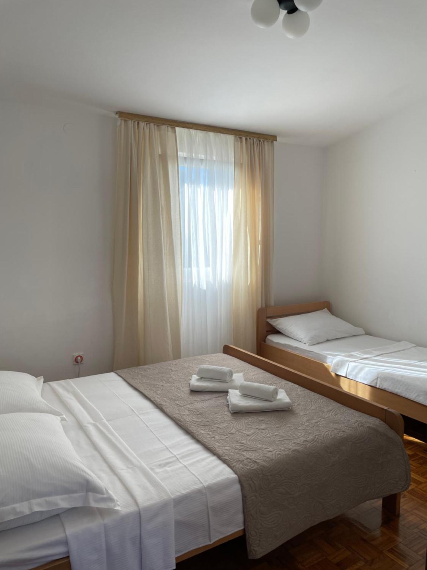 House Susec Apartment Povljana Luaran gambar